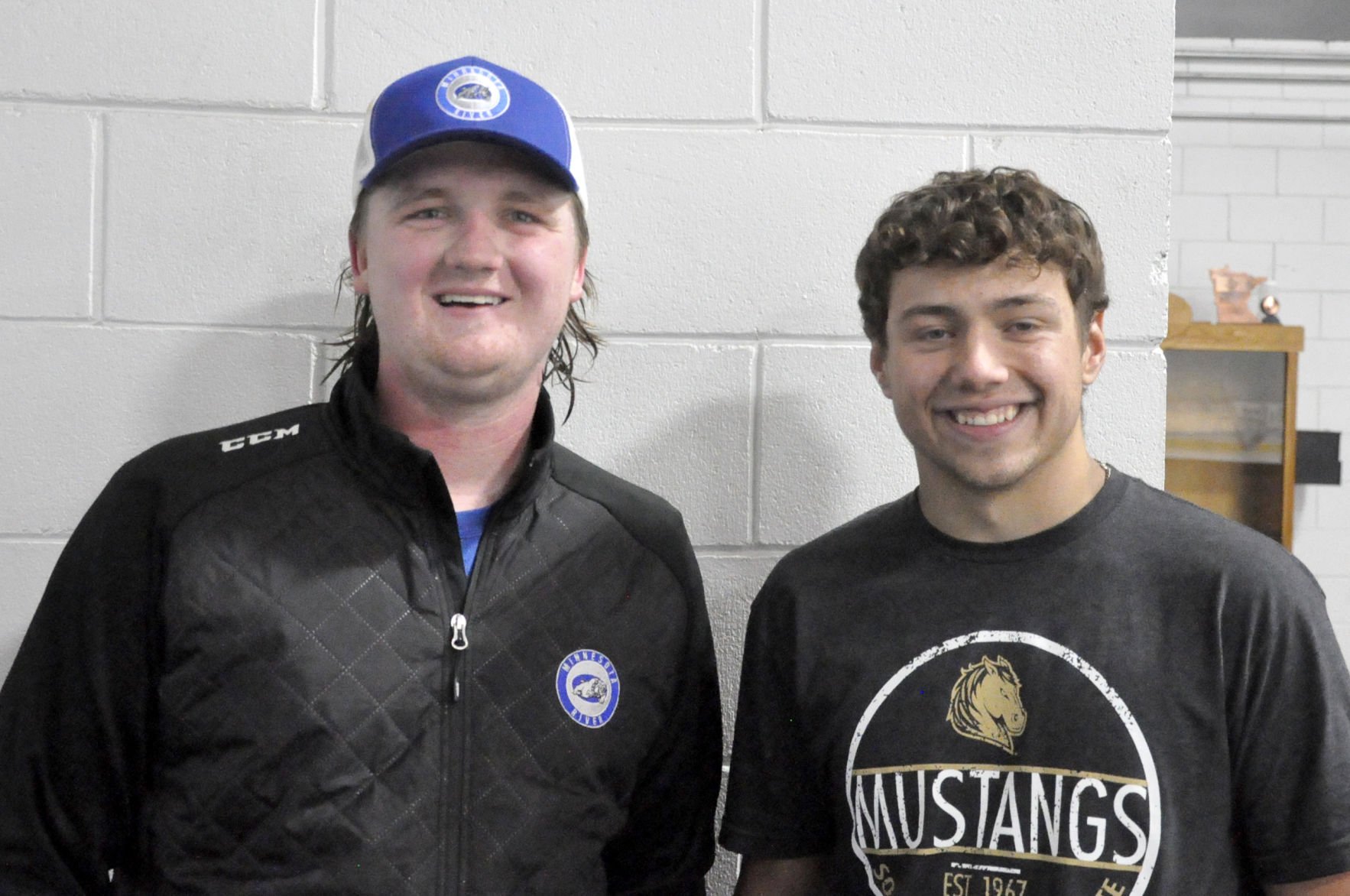 Bulldogs boys hockey captains